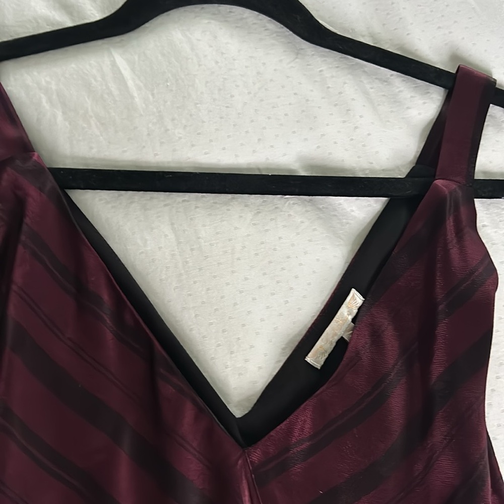 Gold Hawk Midi Stripe Cocktail Slip Dress *Never Worn*   Burgundy / Black  SMALL - Picture 6 of 10